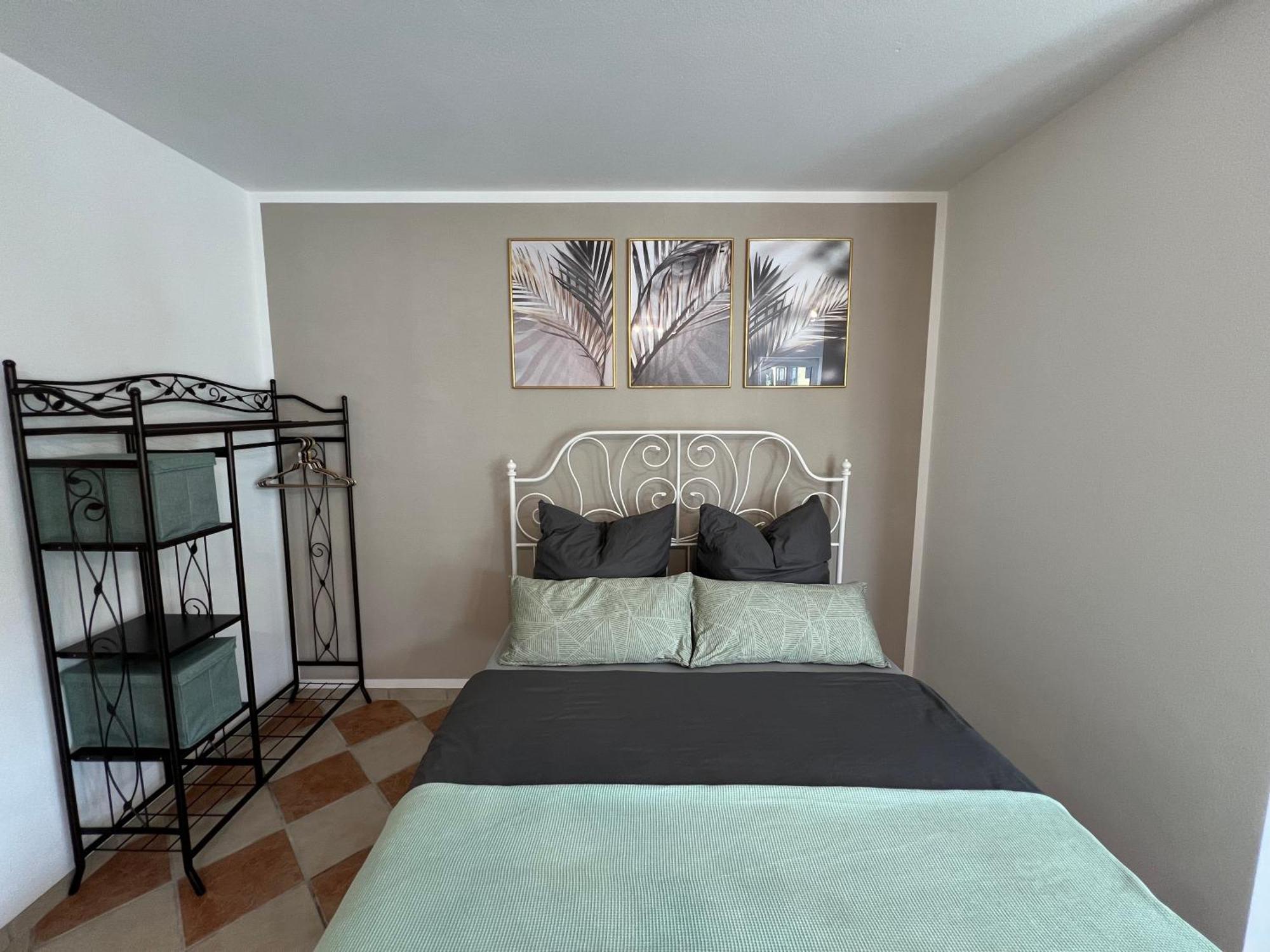 Palmen Apartment Direkt In Bad Aibling Bagian luar foto